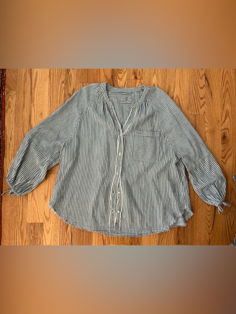 Aerie Daybreak cover up shirt, L - Picture 3 of 3